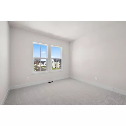 111 Galaxy Pl, Stephenson, VA 22656 photo 15