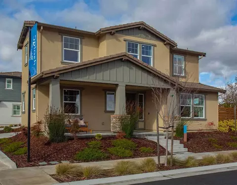 Exterior - 2453 Cinnabar Dr, Fairfield, CA 94533 photo 2 of 8