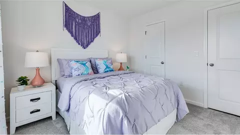 Bedroom - 4784 Eagles Ridge Rd, Pace, FL 32571 photo 4 of 6