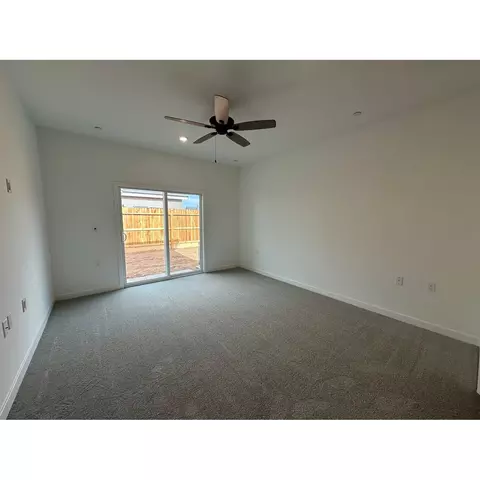 Bedroom - 1017 Horizon Dr W, Madera, CA 93636 photo 1 of 1