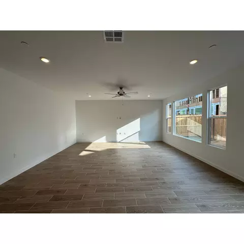 4017 Buttercup Rd, Madera, CA 93636 photo 4