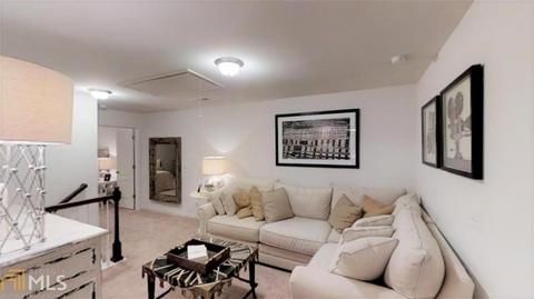 7749 Squire Ct, Fairburn, GA 30213 photo 5
