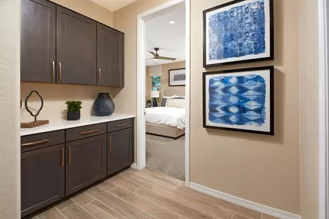 610 E Piedmont Rd, Phoenix, AZ 85042 photo 5