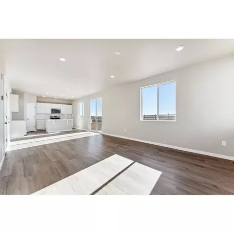 482 Elbert St, Johnstown, CO 80534 photo 14