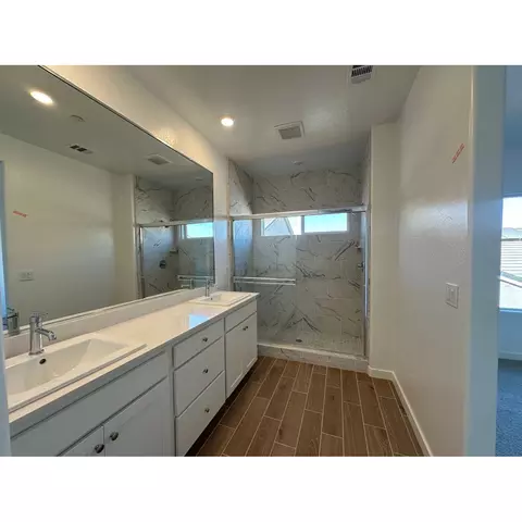 1259 Plum Tree Ave, Clovis, CA 93619 photo 8