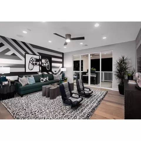 Living - 2146 Corte Luminaria, Chula Vista, CA 91913 photo 2 of 2
