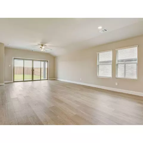 314 Iris Rd, Lavon, TX 75166 photo 9