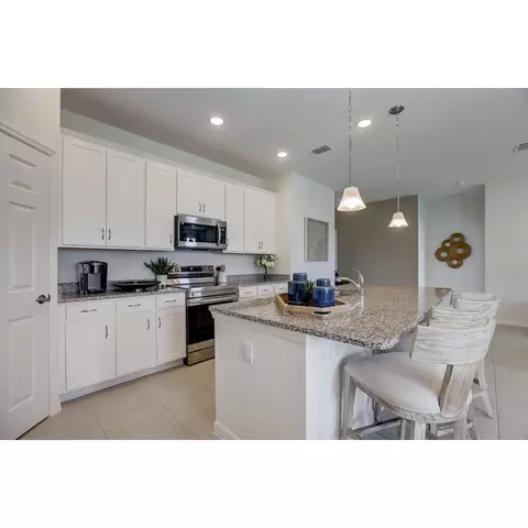 Kitchen - 426 Shoreview Sands Ave, Mascotte, FL 34753 photo 2 of 2