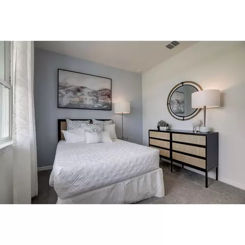 Bedroom - 426 Shoreview Sands Ave, Mascotte, FL 34753 photo 5 of 5