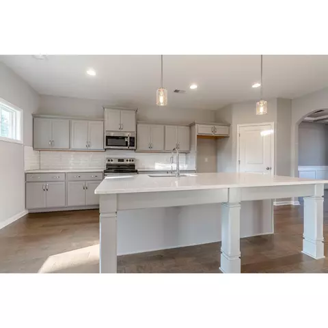 Kitchen - 4437 Cornwall Dr, Forsyth, GA 31029 photo 6 of 6