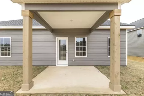Exterior - 324 E River Cane, Perry, GA 31069 photo 1 of 2