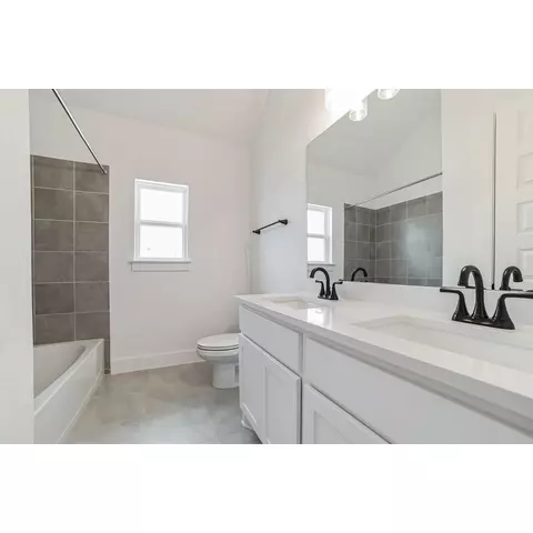 9301 Gladsome Path, Manor, TX 78653 photo 3