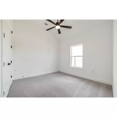 9301 Gladsome Path, Manor, TX 78653 photo 11