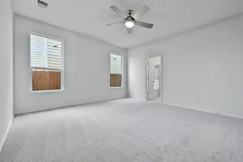 8207 Philbrook Dr, Austin, TX 78744 photo 11