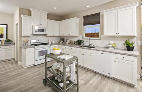 3305 E Mary Ave, Visalia, CA 93292 photo 10