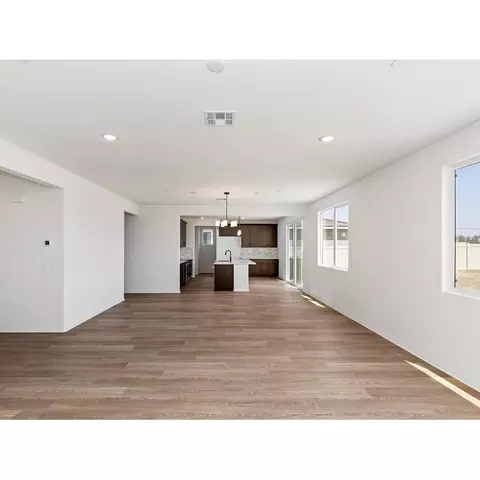 1037 Pomelo Ave, Redlands, CA 92374 photo 8