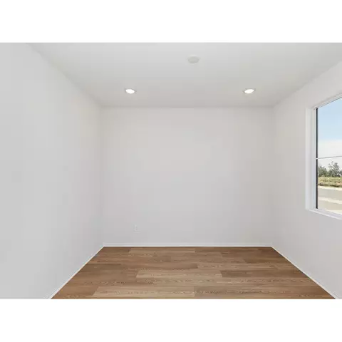 1037 Pomelo Ave, Redlands, CA 92374 photo 5