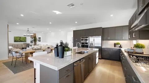 366 Merit, Irvine, CA 92618 photo 30
