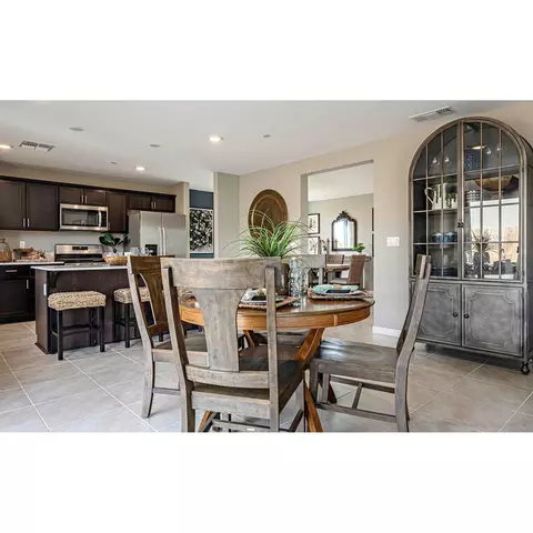 Dining - 1352 Eagle Ridge Dr, Merced, CA 95348 photo 1 of 5
