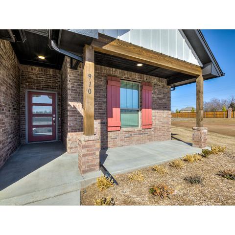 910 E Gary Pl, Broken Arrow, OK 74012 photo 4