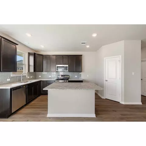 2007 Brisbane Way, Bryan, TX 77807 photo 9
