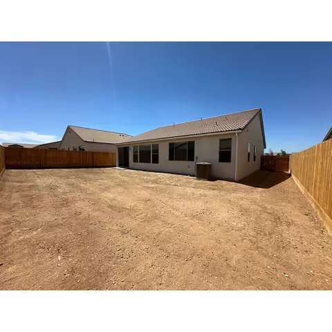 Other - 1673 Discovery Rd S, Madera, CA 93636 photo 5 of 7
