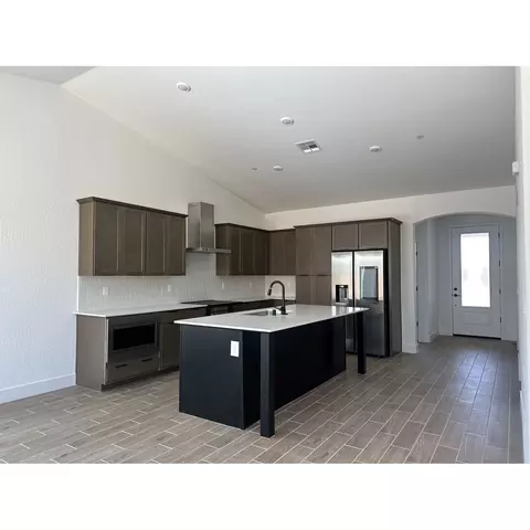 Other - 1673 Discovery Rd S, Madera, CA 93636 photo 2 of 7