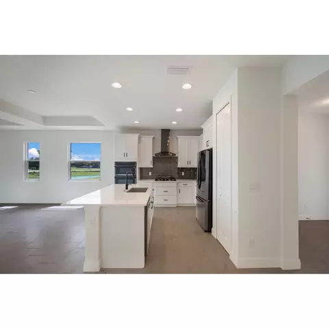131 Okeeffe, Bradenton, FL 34212 photo 6