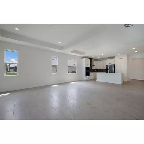 131 Okeeffe, Bradenton, FL 34212 photo 10