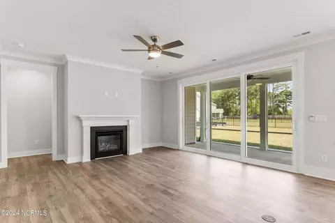 Living - 239 Sailor Sky Way, Hampstead, NC 28443 photo 1 of 4