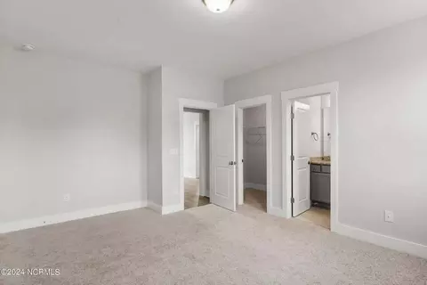 Bedroom - 239 Sailor Sky Way, Hampstead, NC 28443 photo 3 of 6