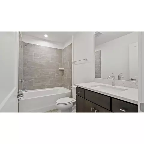 Bath - 1974 Education St, Saint Cloud, FL 34771 photo 2 of 2
