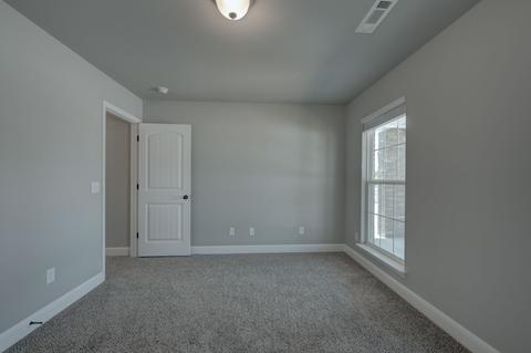2025 Eagle Dr, Neosho, MO 64850 photo 9