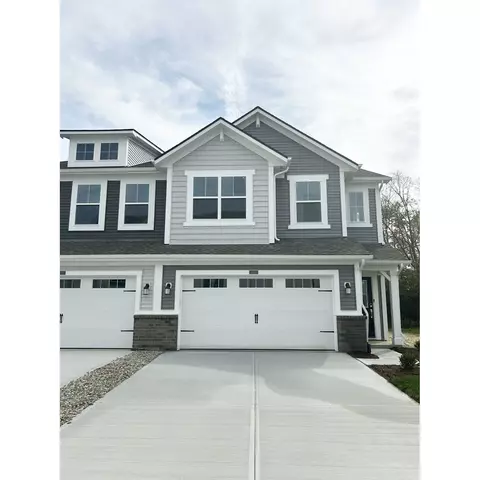 7537 Marin Pkwy, Cumberland, IN 46229