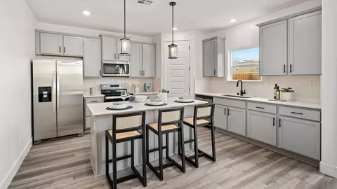 Kitchen - 752 Stephanie Dr, Merced, CA 95348 photo 1 of 4