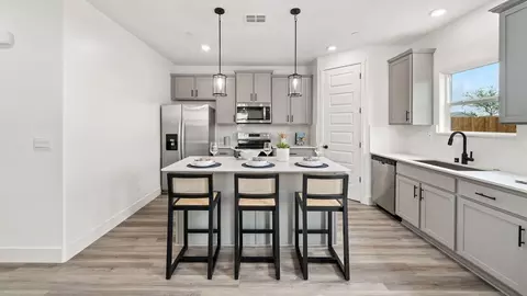 Kitchen - 752 Stephanie Dr, Merced, CA 95348 photo 2 of 4