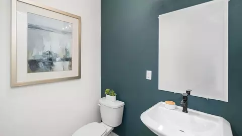 Bath - 752 Stephanie Dr, Merced, CA 95348 photo 1 of 3