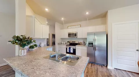 Kitchen - 4704 Copley Dr, Jonesboro, AR 72404 photo 1 of 2