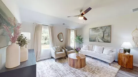 Living - 4704 Copley Dr, Jonesboro, AR 72404 photo 1 of 1