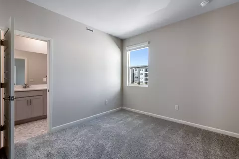 1513 E 3rd Ave, Longmont, CO 80501 photo 16