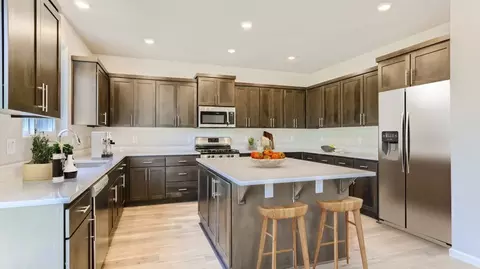Kitchen - 63204 Peale St, Bend, OR 97701 photo 1 of 2