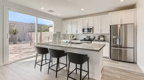 Kitchen - 323 Mount Barcroft Dr, Henderson, NV 89015 photo 1 of 2