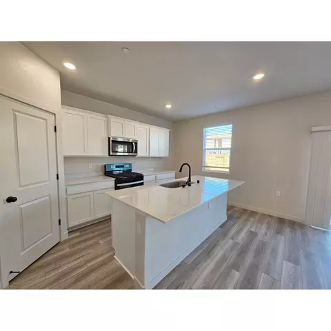 4142 Anise Ct, Merced, CA 95348 photo 5