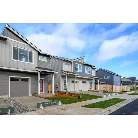 2995 S Linden St, Cornelius, OR 97113 photo 4