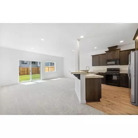 2995 S Linden St, Cornelius, OR 97113 photo 9