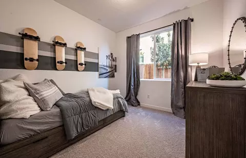 Bedroom - 513 Lucas Ave S, Madera, CA 93636 photo 2 of 2