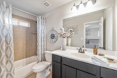 404 Stellar Wind Dr, Georgetown, TX 78628 photo 15