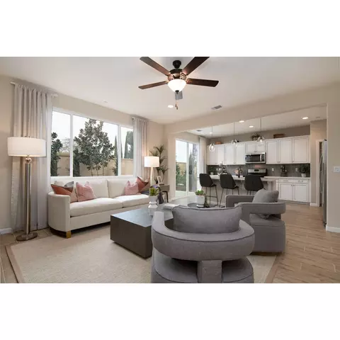 6648 E Adena Ave, Fresno, CA 93727 photo 8