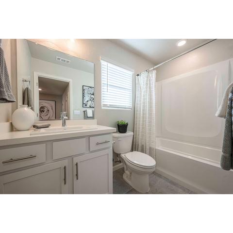 1575 Concord Ave, Madera, CA 93637 photo 19