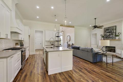 508 Spruce Creek Ct, Covington, LA 70433 photo 3